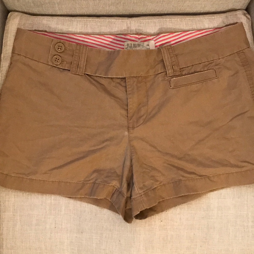 Old Navy Khaki shorts